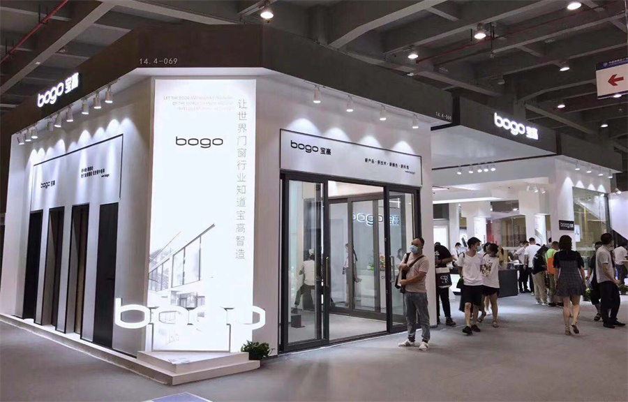 云南建博會(huì)站臺(tái)搭建